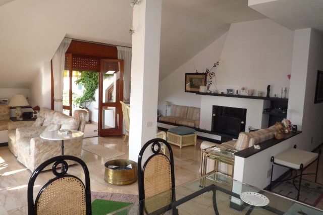 rapallo-attico-vista-mare-con-3-camere-da-letto-012