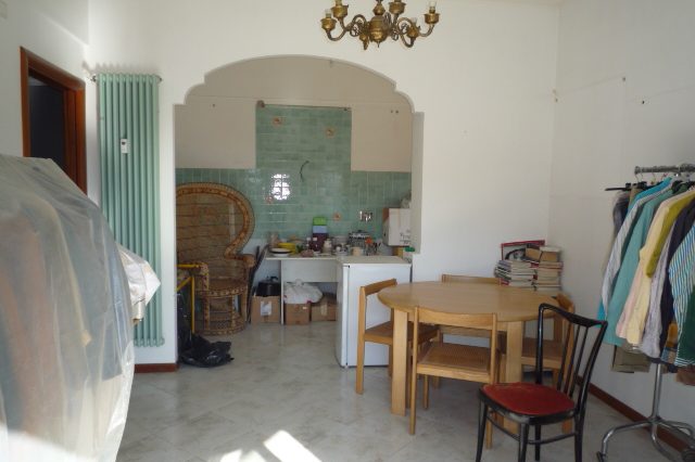 Rapallo - Appartamento Ristrutturato Con 2 Camere 017