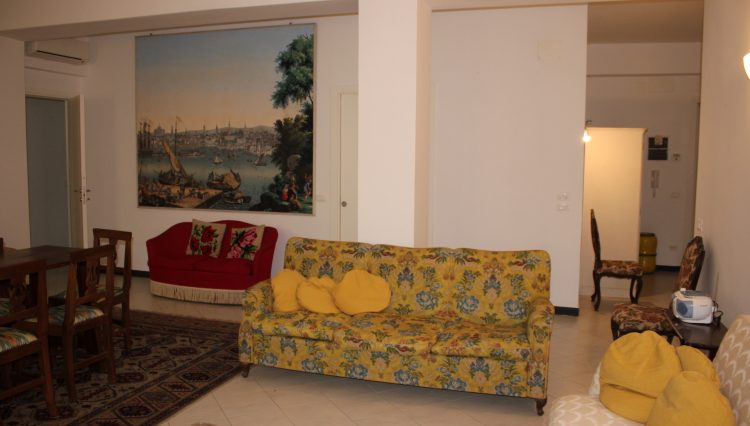 Appartamento Zona Porto - Salone 3