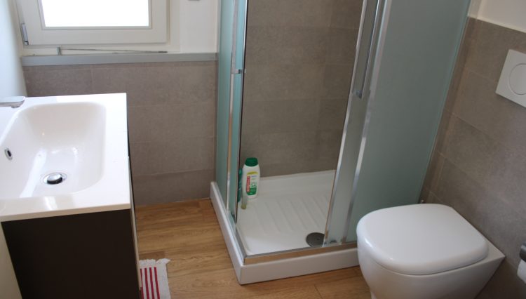 Affitto v.Bozzo Costa - Bagno 4