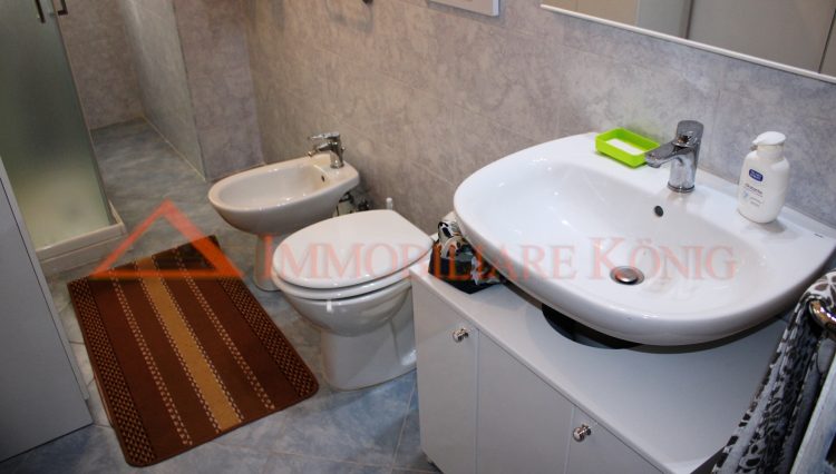 V721 - Bagno 2